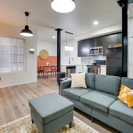Walk To Eateries Sleek Urban Getaway In Detroit! Apartamento